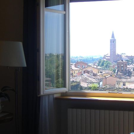 Agli Abbaini Bed & Breakfast Verona Bagian luar foto